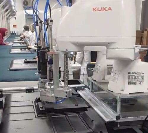 KUKA SCARA ROBOT İLE TV ARKA PANEL VİDALAMA